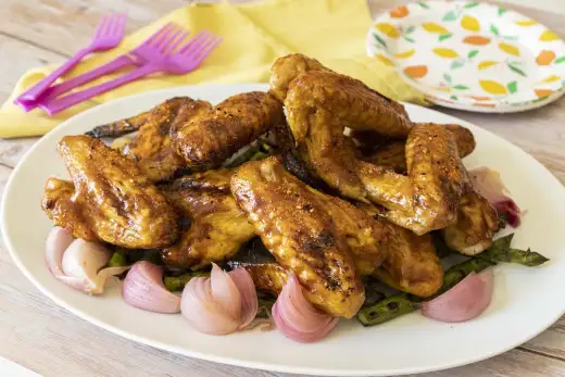Alette di pollo croccanti - marinatura e cottura perfetta