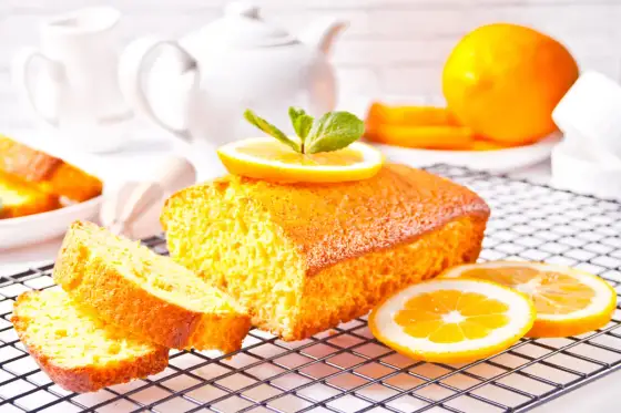 Plumcake al limone soffice e profumato, senza errori